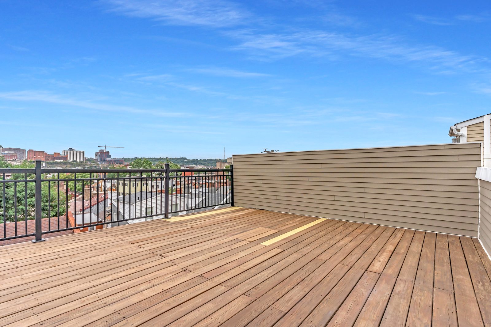 Virtual staging — before version